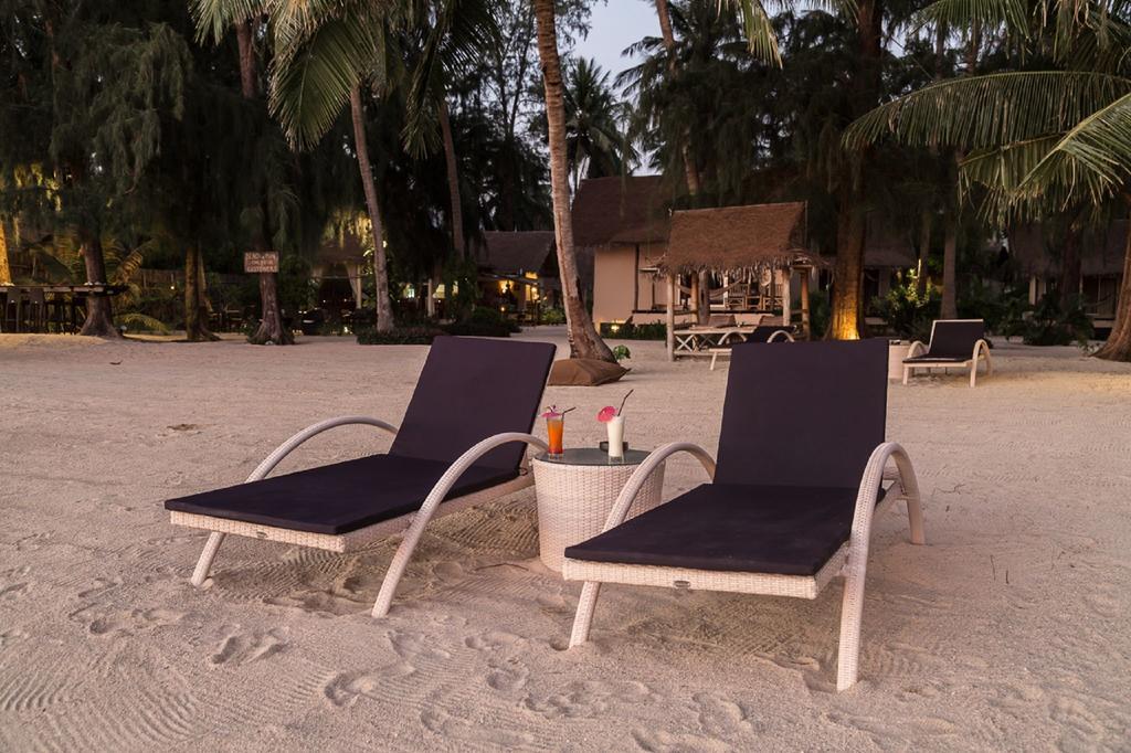 Angkana Bungalows Adults Only Thongsala Exteriör bild